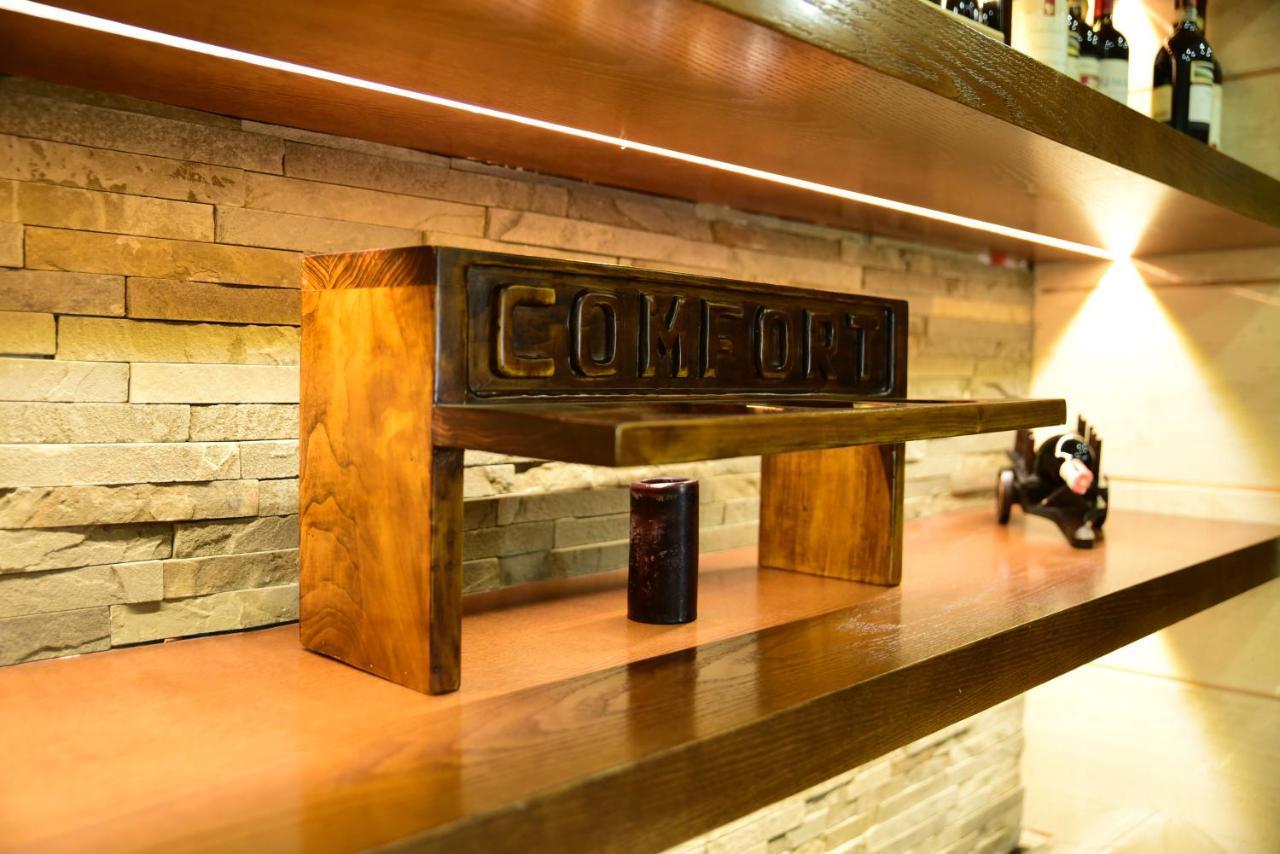 Hotel Comfort Tiranë Luaran gambar